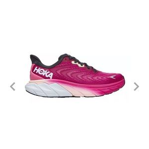 Hoka Ones Arahi 6 Running Shoes